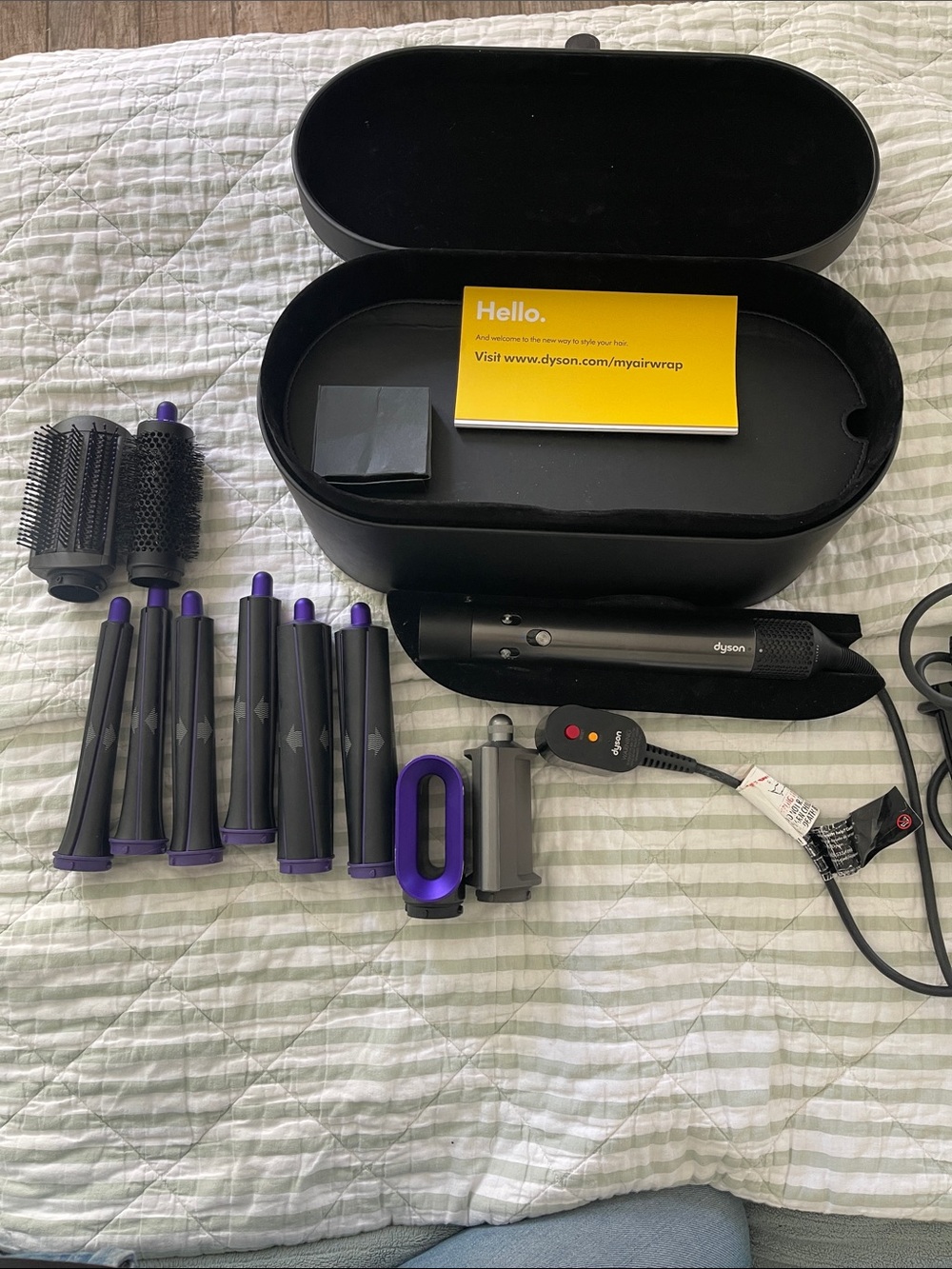Dyson Airwrap Styling Set in Black and Purple Accents